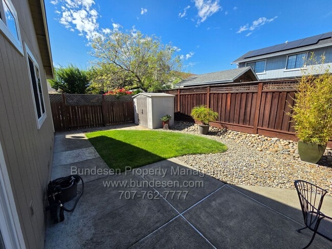 Building Photo - 1388 Miramonte Pl