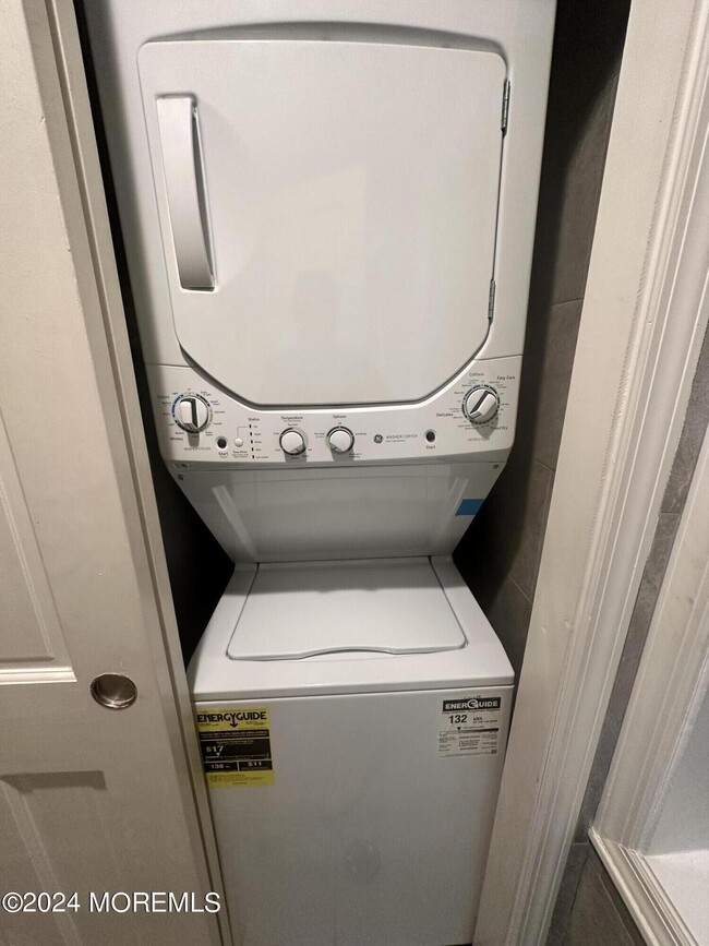 Building Photo - 342 Elberon Blvd