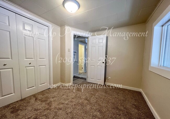 Building Photo - Newly Remodeled 2 Bed 1 Bath w/ Water, Septic and Trash Service Included!