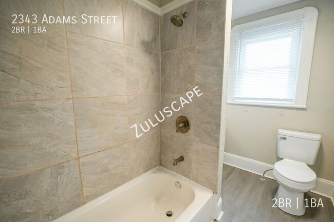 Building Photo - 2343 Adams St