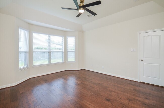 Building Photo - 9971 Boulder Bend Ln