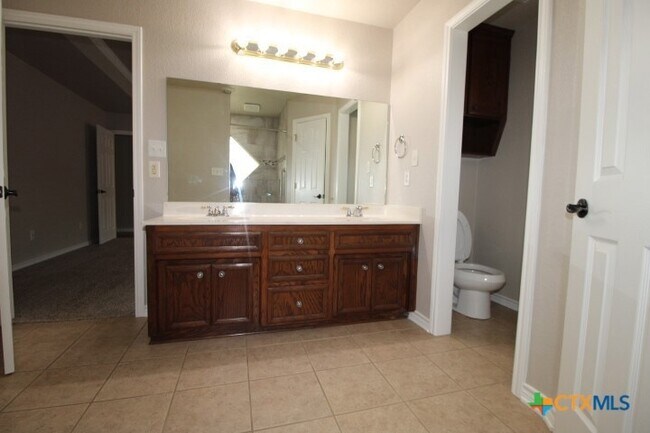 Building Photo - 603 Mustang Trail