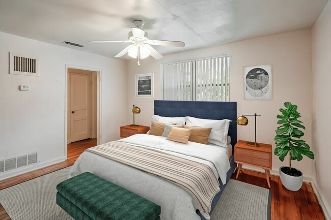 College View - 1 Bedroom - College Manor