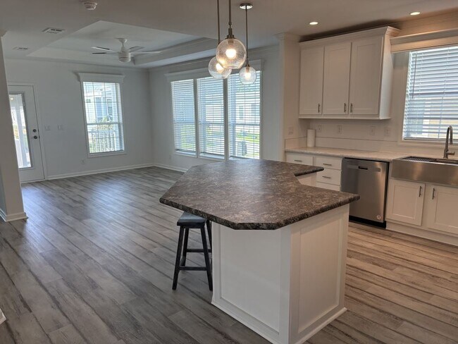 Building Photo - 3093 SW 108th Pl