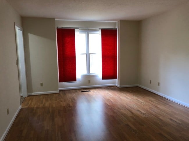 Building Photo - 21113 Arbor Ct