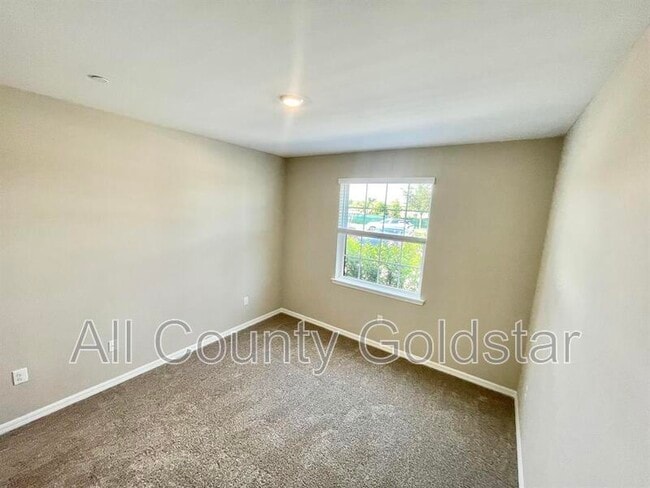 Building Photo - 23445 Collina Way