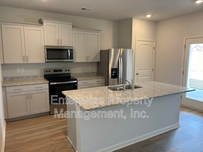 Building Photo - 265 Kipling Dr