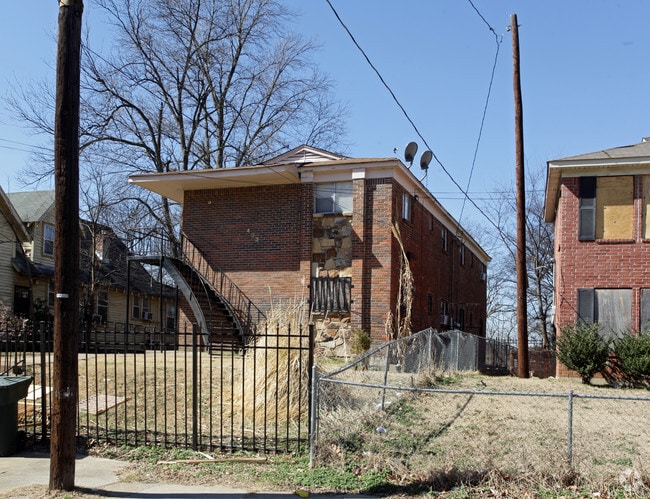 Building Photo - 403 S Orleans St