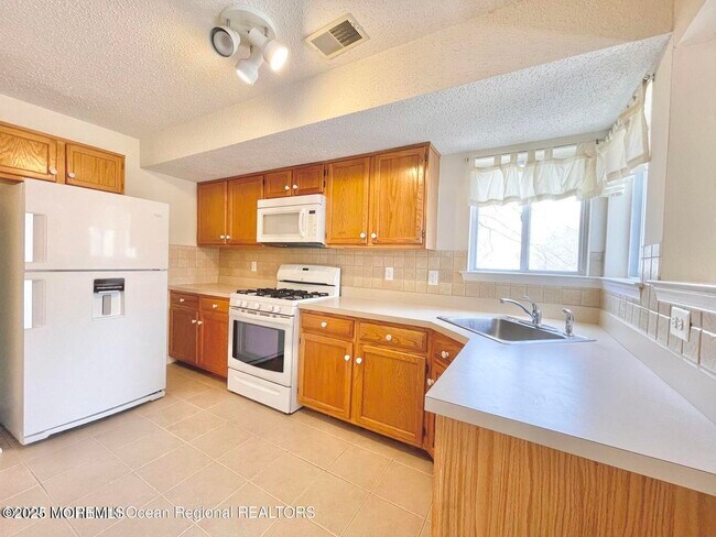 Building Photo - 4510 Norma Pl