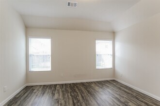 Building Photo - 24315 Dolce Marina Ct