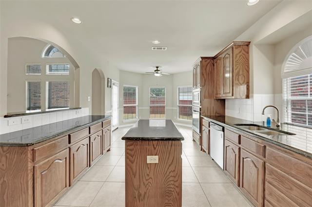 Building Photo - 10438 Coach House Ln
