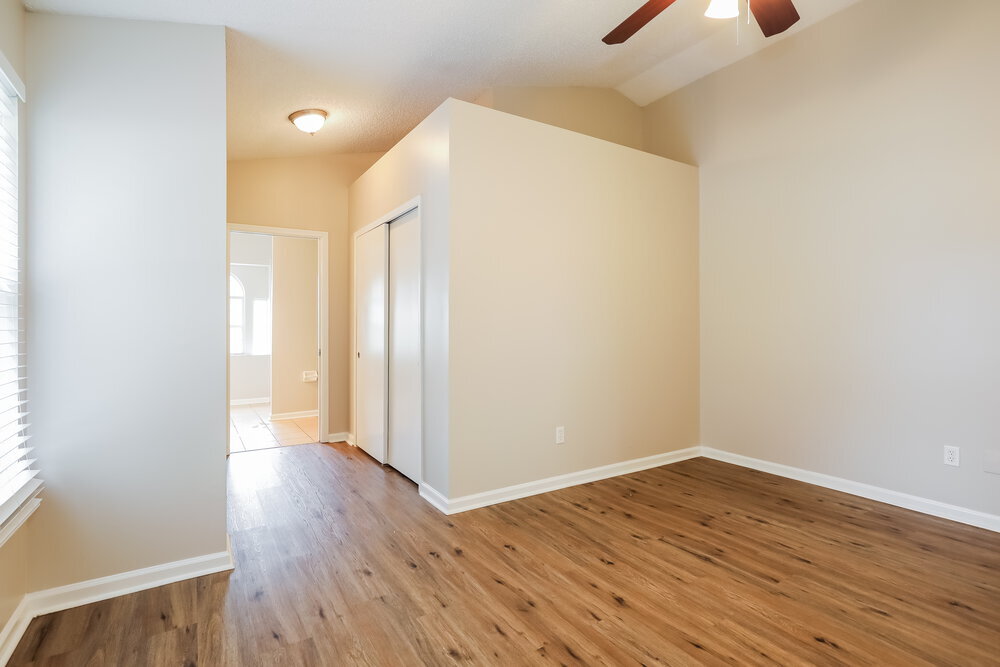 Building Photo - 1263 Suffolk Pl