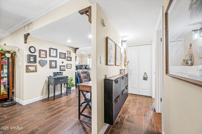 Building Photo - 5972 N 83rd St