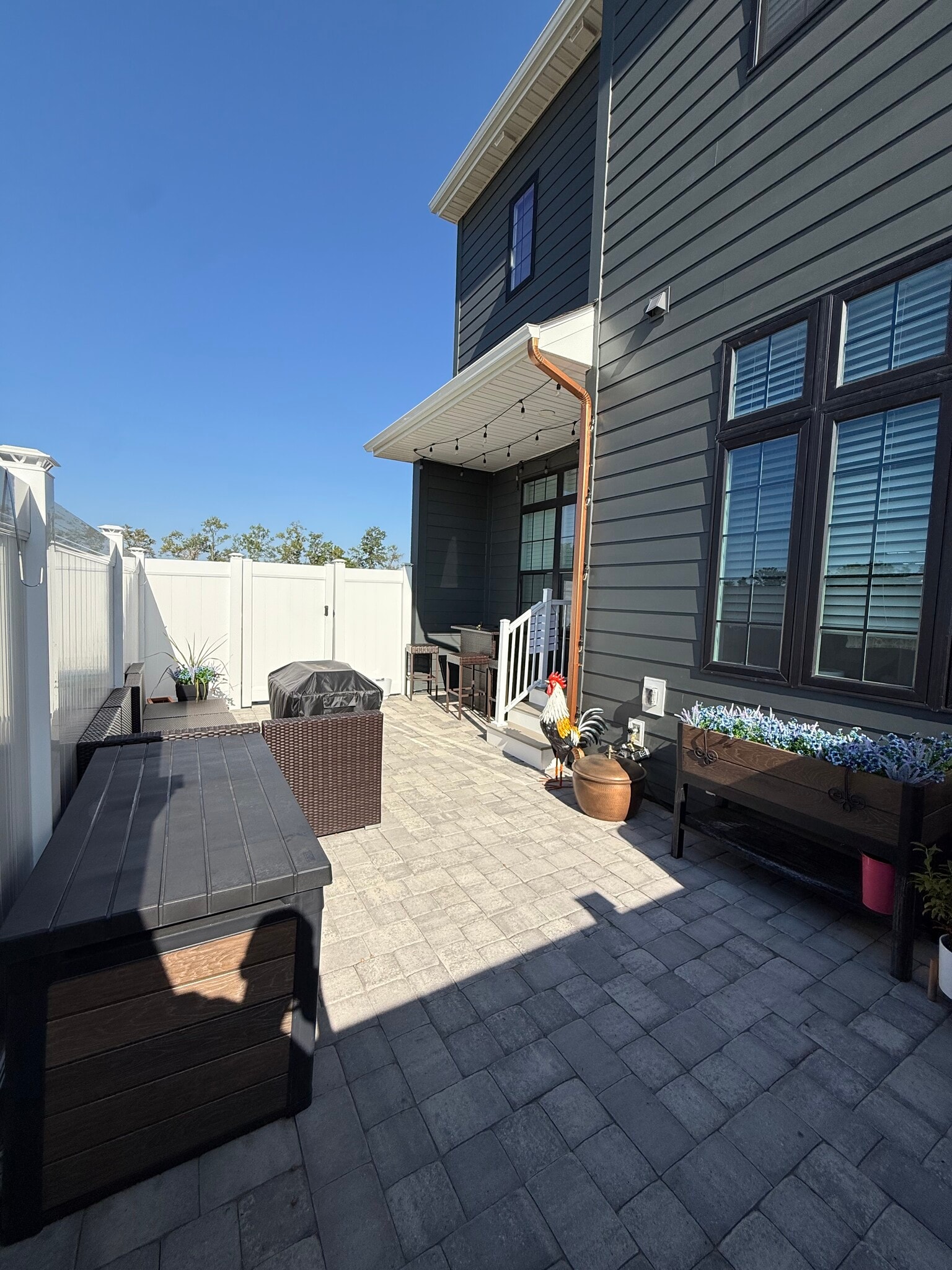Building Photo - 401 Cranford Way