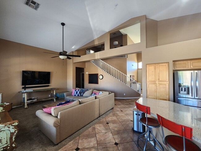 Building Photo - Stunning home in Chandler available for re...