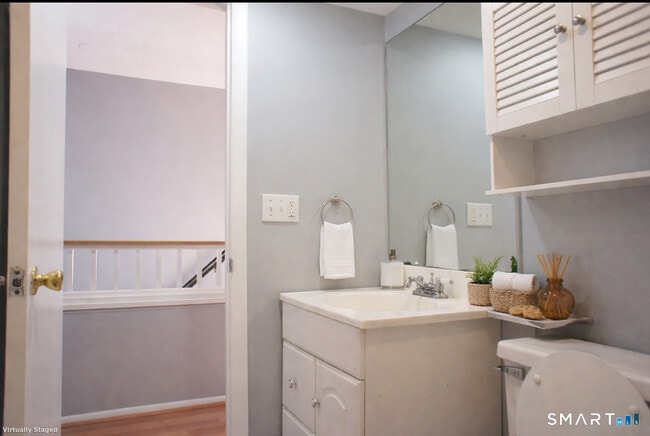 Building Photo - 2 Juneberry Ln