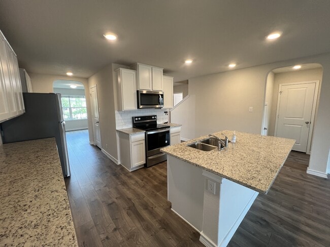 Building Photo - 317 Denison Dm