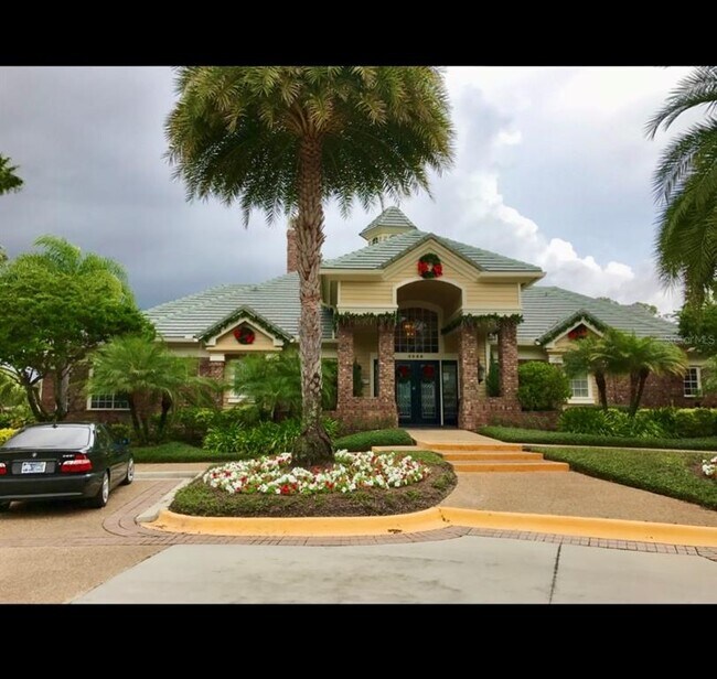 Building Photo - 761 Broadoak Loop