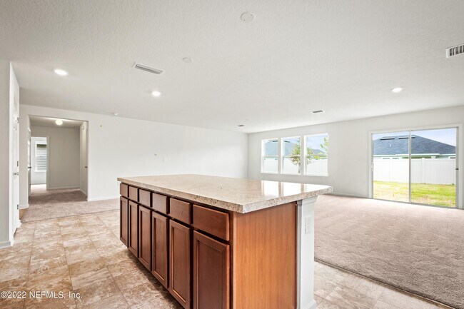 Building Photo - 12850 Buckhorn Ln
