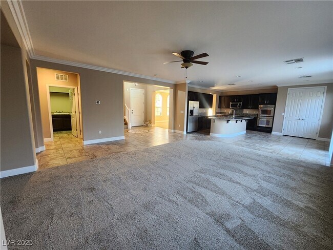 Building Photo - 7426 Matilda St