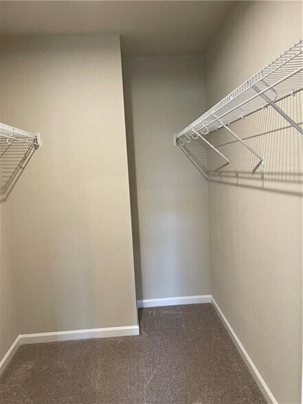 Building Photo - 21 Traminer Wy