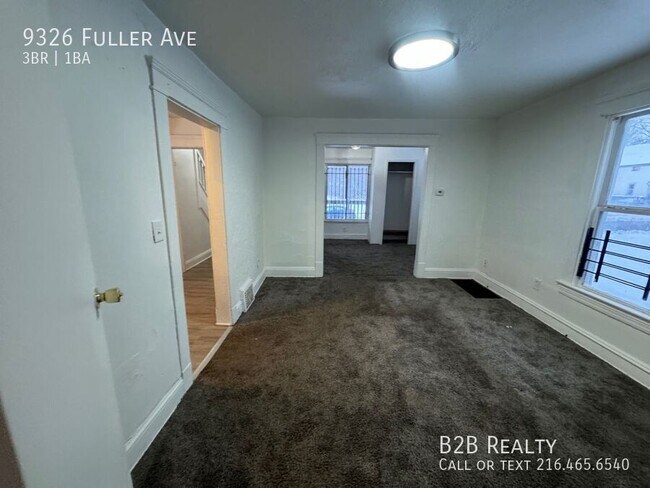 Building Photo - 9326 Fuller Ave