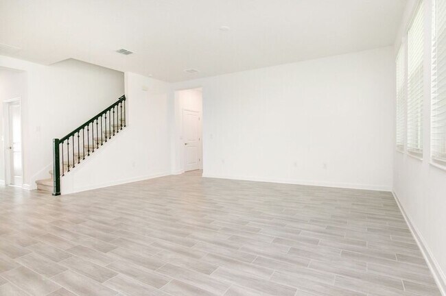 Building Photo - 5636 Quiet Palm Lp