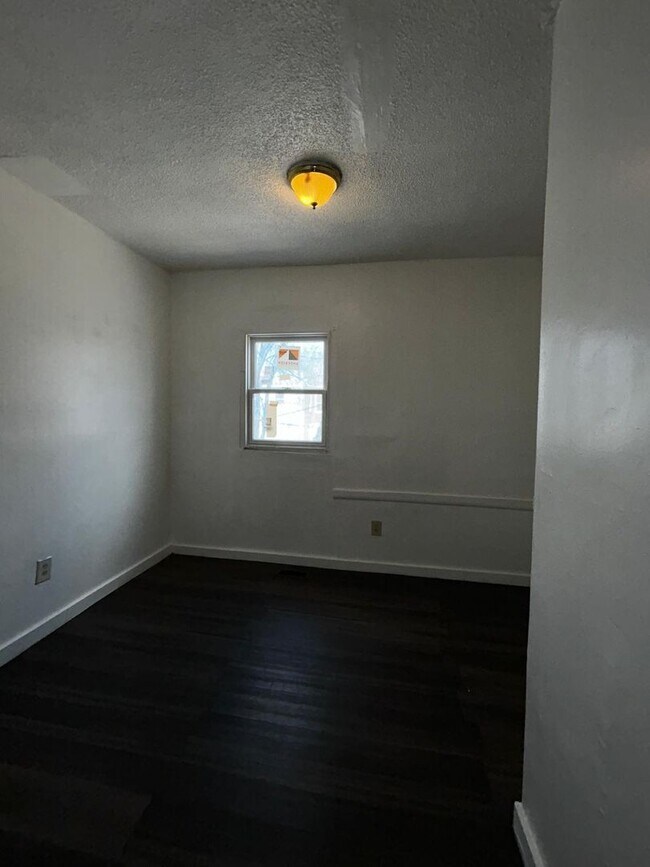 Building Photo - Casa para rentar muy bonita / House for rent nice detached