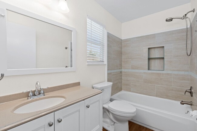 Building Photo - Unique 2 Bedroom, 1 Bath Stand-Alone House...