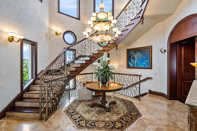 Building Photo - 981 Hillsboro Mile
