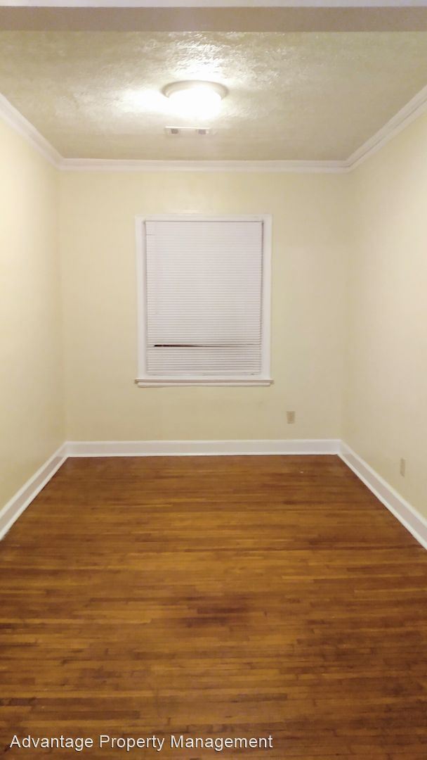 Building Photo - 2 br, 1 bath House - 3387 Radford Rd.