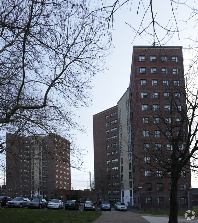 Building Photo - Wilson Park