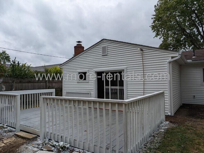 Building Photo - Remodeled house with garage