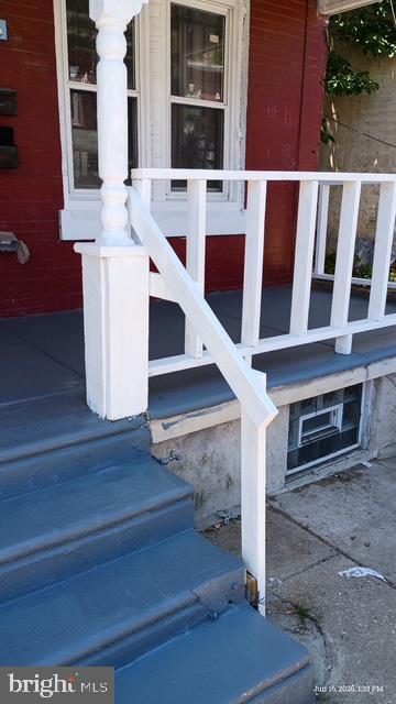 Building Photo - 1006 N 43rd St