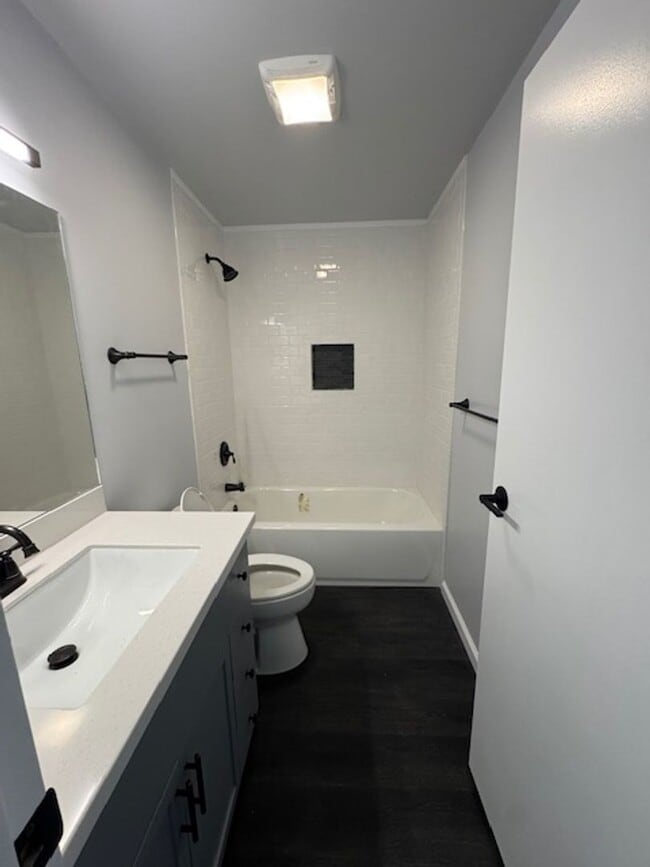 Building Photo - For Rent - [Ho'omalu at Waikele] 94-970 Lu...