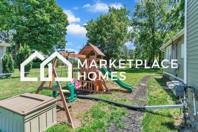 Building Photo - 115 Garden Ln