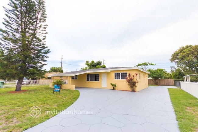 Building Photo - 710 NW 176th Terrace