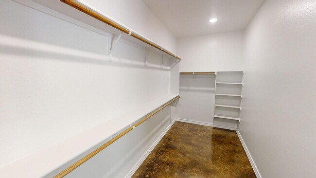 Building Photo - 206 Riptide Rd