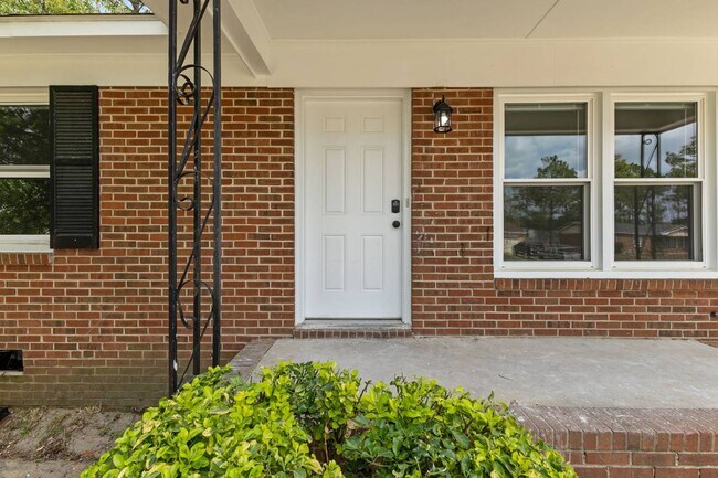 Building Photo - 4510 Ruby Rd