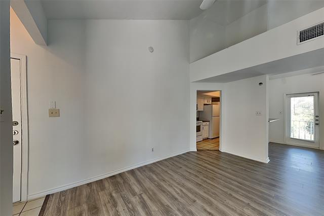 Building Photo - 3105 San Jacinto St