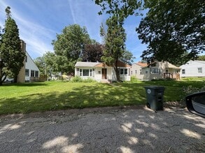 Building Photo - 747 Boston Ave