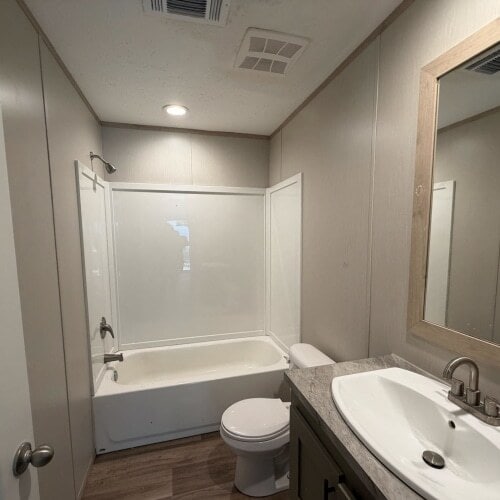 Building Photo - 516 GA-133