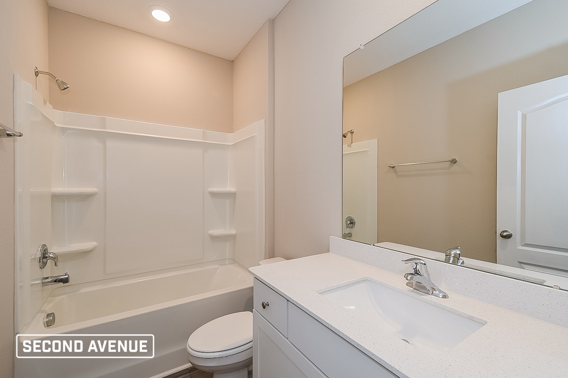 Building Photo - 447 Falcon Ridge Rd