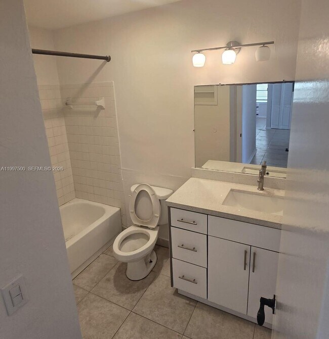 Building Photo - 3247 NW 123rd Ave