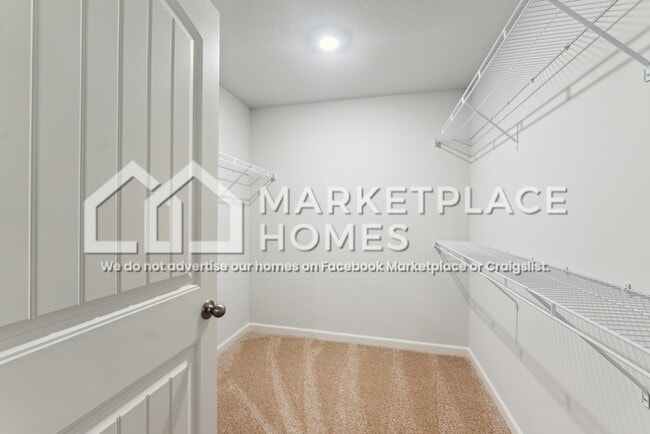 Building Photo - 5331 Greenwood Rd