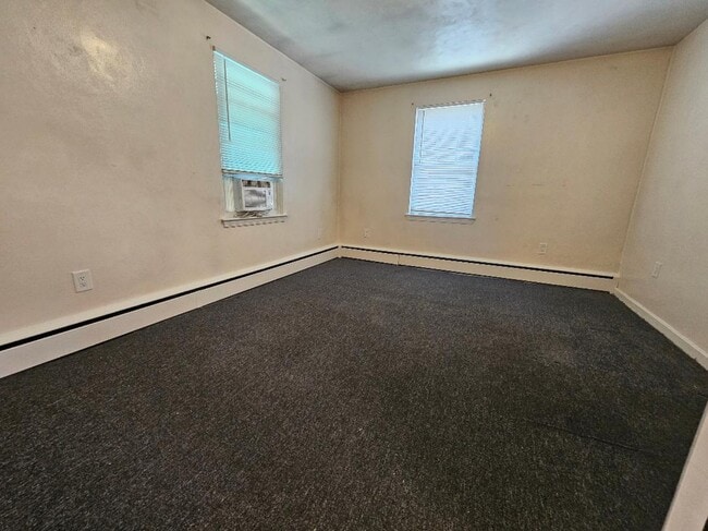 Building Photo - 1656 Pennington Rd