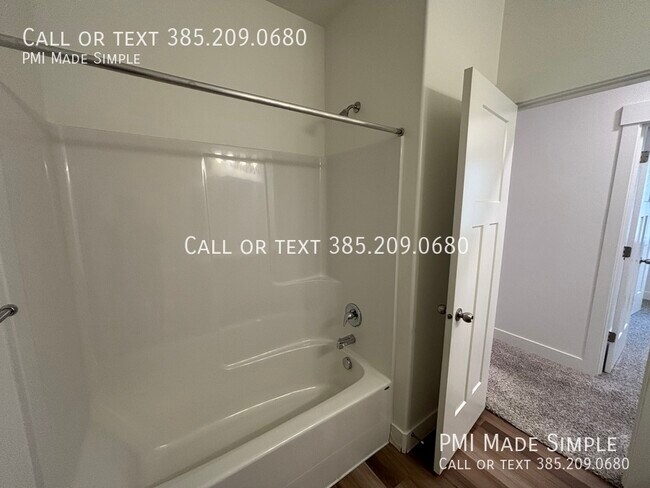 Building Photo - 1985 N 3330 W