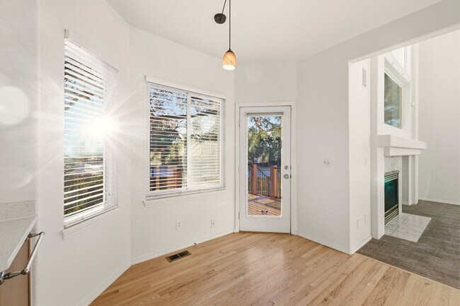 Building Photo - 3 Bed 2.5 Bath Home In Parker