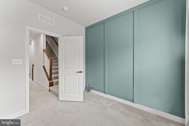 Building Photo - 224 S Newkirk St