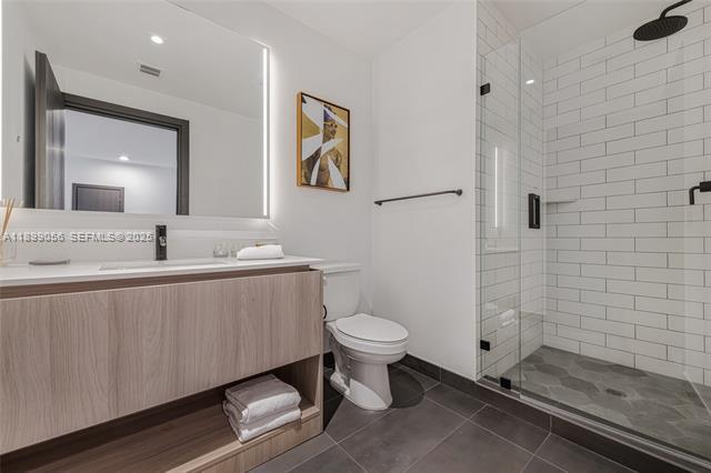 Building Photo - 398 NE 5th St